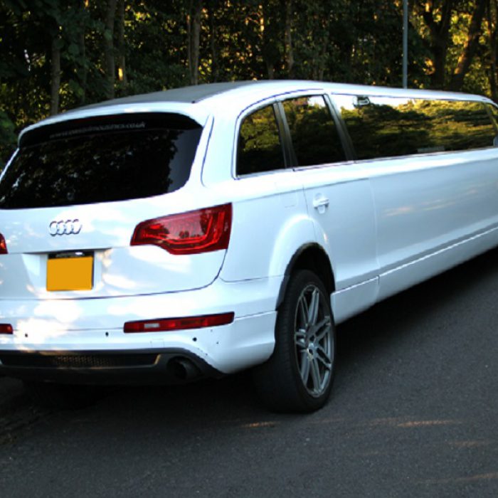 audi-stretched-limo-hire-3
